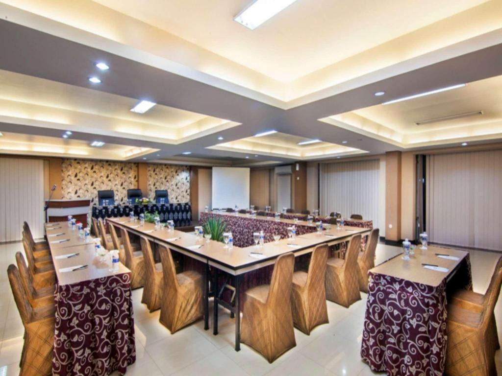 The Rizen Hotel Cisarua Kültér fotó