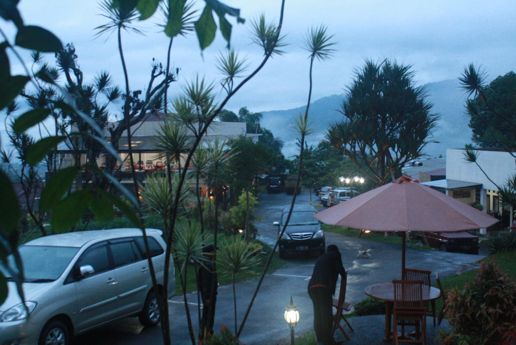 The Rizen Hotel Cisarua Kültér fotó