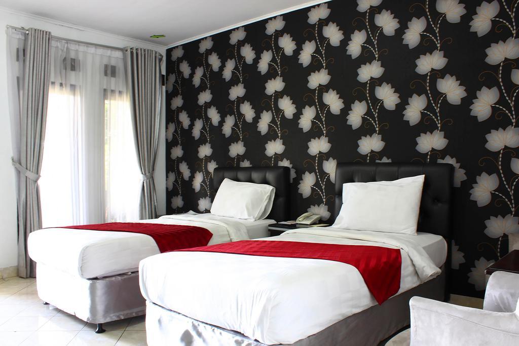 The Rizen Hotel Cisarua Kültér fotó
