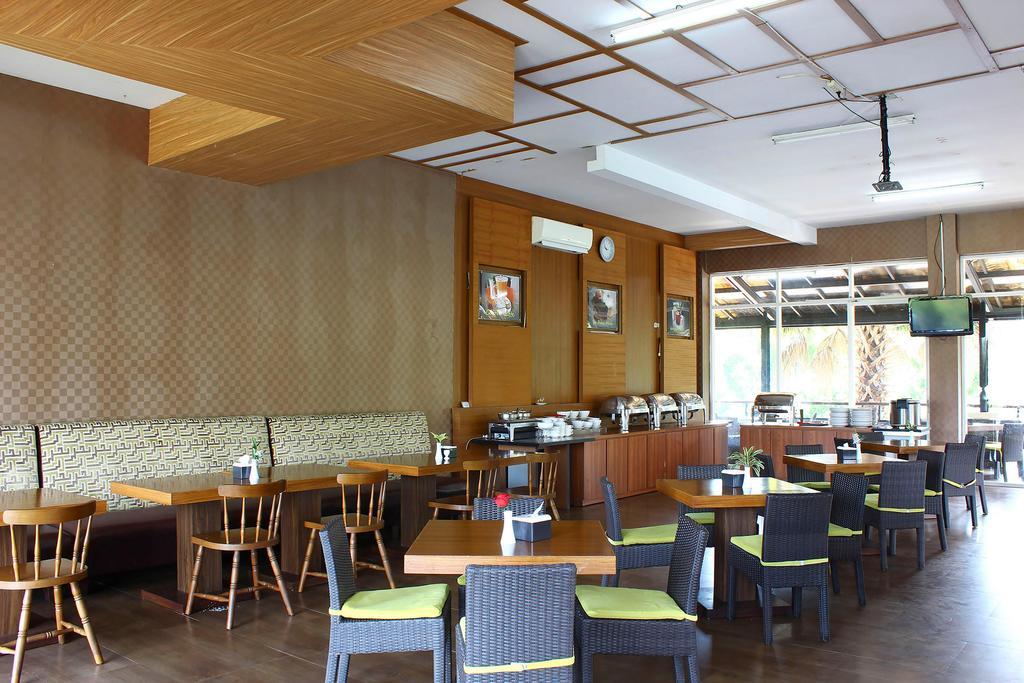 The Rizen Hotel Cisarua Kültér fotó