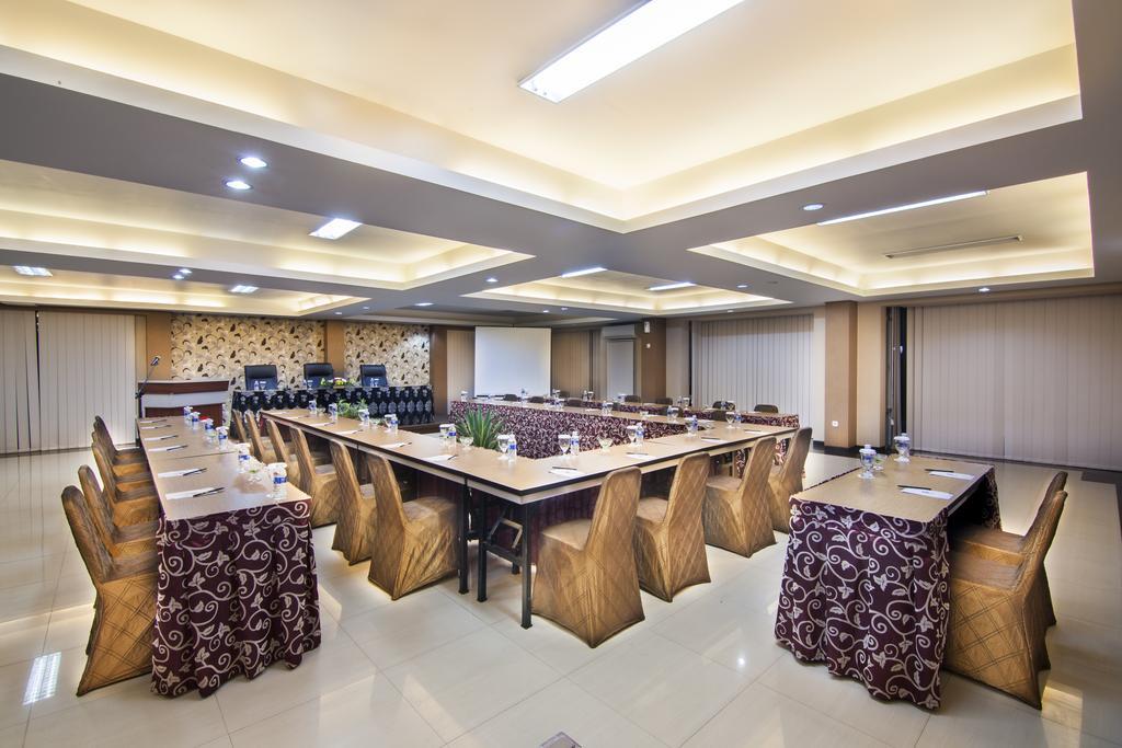 The Rizen Hotel Cisarua Kültér fotó